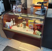 Kassentisch mit Vitrine und LED neuwertig