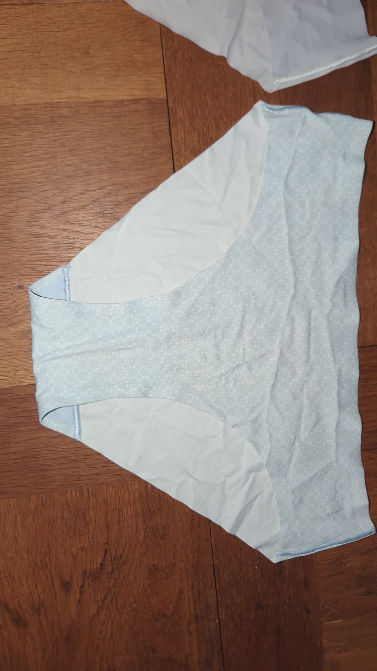 Lululemon Sonstige Unterwäsche: Lululemon Invisiwear Briefs  – Gebraucht aus Stans von angelajanequick 5