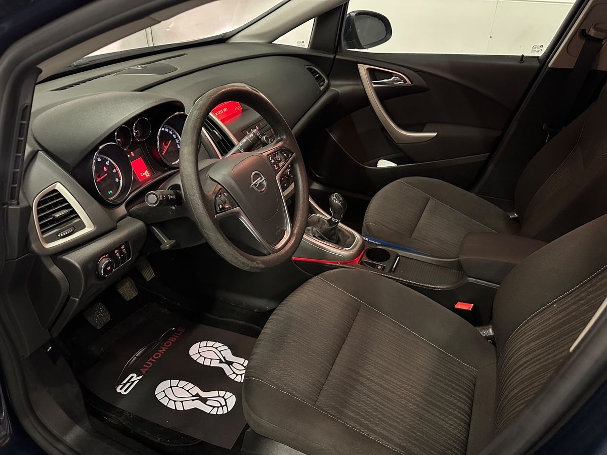 Opel Autos: Opel Astra J 16 – Gebraucht aus St. Margrethen SG von ERA1 9