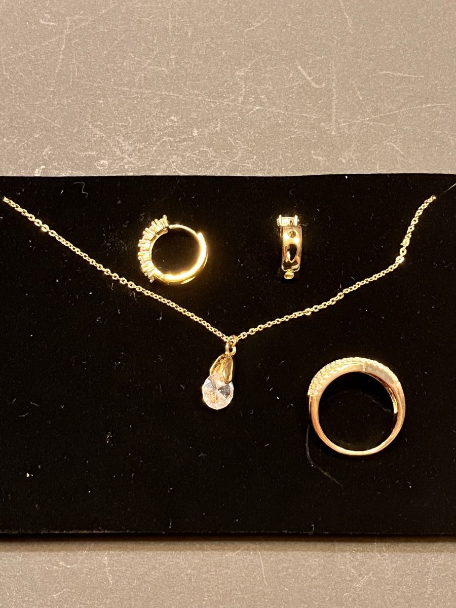 Sonstiger Schmuck: Modeschmuckset, Anhänger, Ohrring, Ring, Geschenk – Neu (gemäss Beschreibung) aus Breitenbach von Alice_xy 1