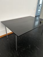 Bürotisch