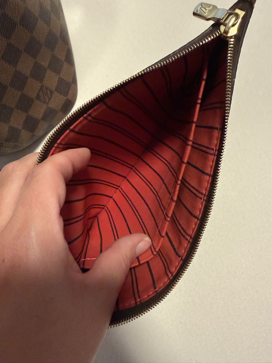 Louis Vuitton Sacs: Louis Vuitton Neverfull MM Damier Ebene Canvas – Neuf (Voir description) à Würenlingen par mei_287v 6