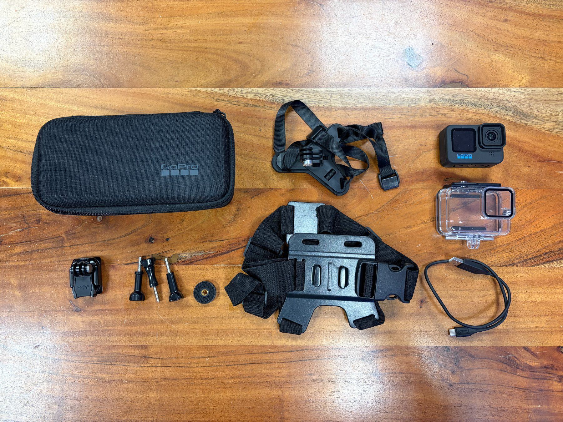 GoPro HERO11 Black – Neuwertig inkl. viel Zubehör (Neuf (Voir ...