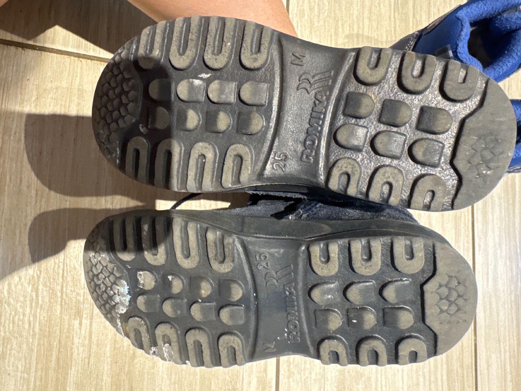 Scarpe per ragazzi: Winterschuhe Gr 25 – Usato da Gelterkinden venduto da Familienferien 3
