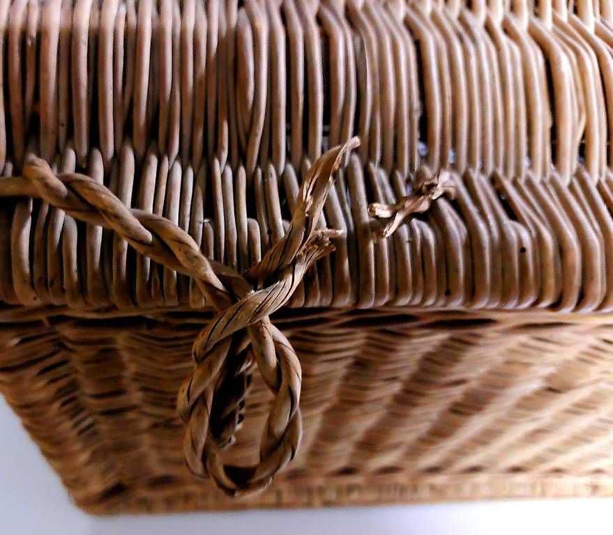 Altro in Antiquarato & Arte: Alter Picknick Korb – Usato da Seuzach venduto da Heinz7947 4