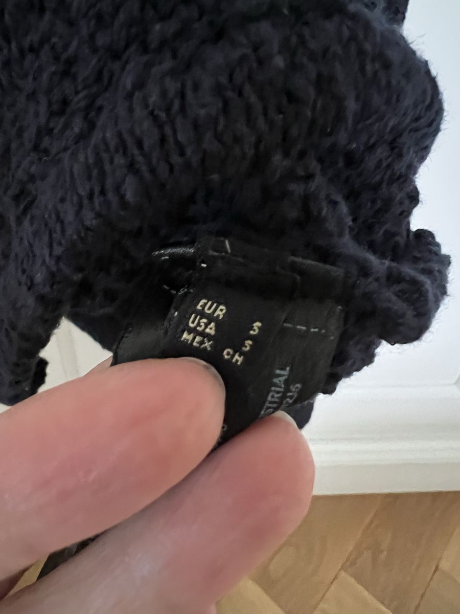 Massimo Dutti Giacche: Massimo Dutti Cardigan  – Usato da Zürich venduto da vslatt 3