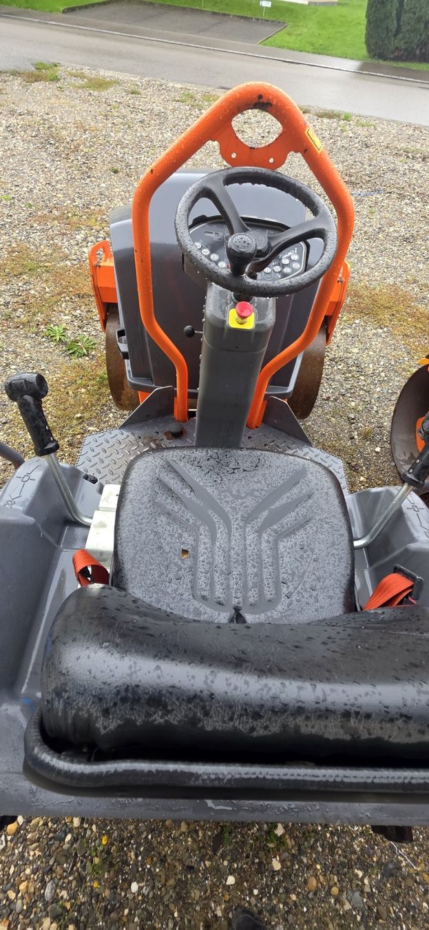 Tutte le macchine: Hamm HD12 VV Walze Baujahr 2018 Postition 1 – Usato da Lengwil venduto da x-rent 4