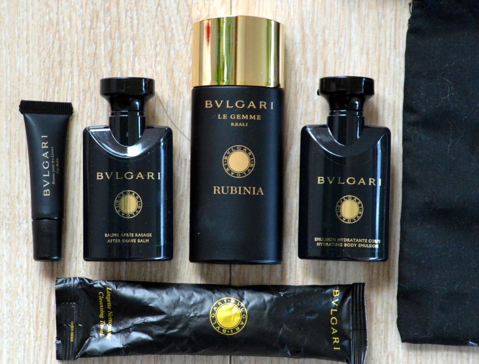 Bvlgari le best sale gemme reali rubinia