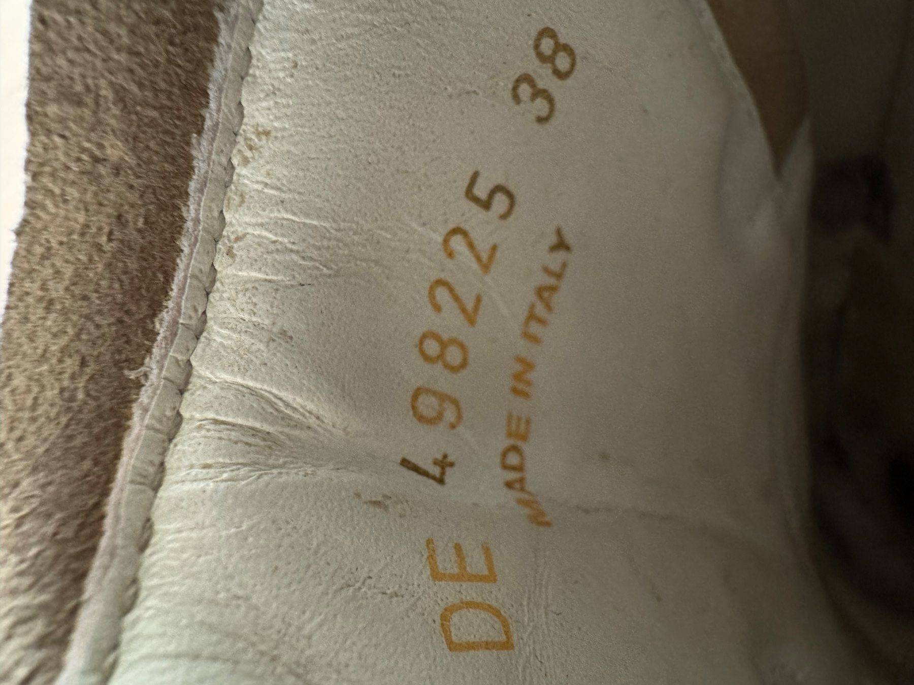 Saint Laurent Damenschuhe: Saint Laurent Damensneakers Größe 38 – Gebraucht aus Kloten von mybestbrands 9