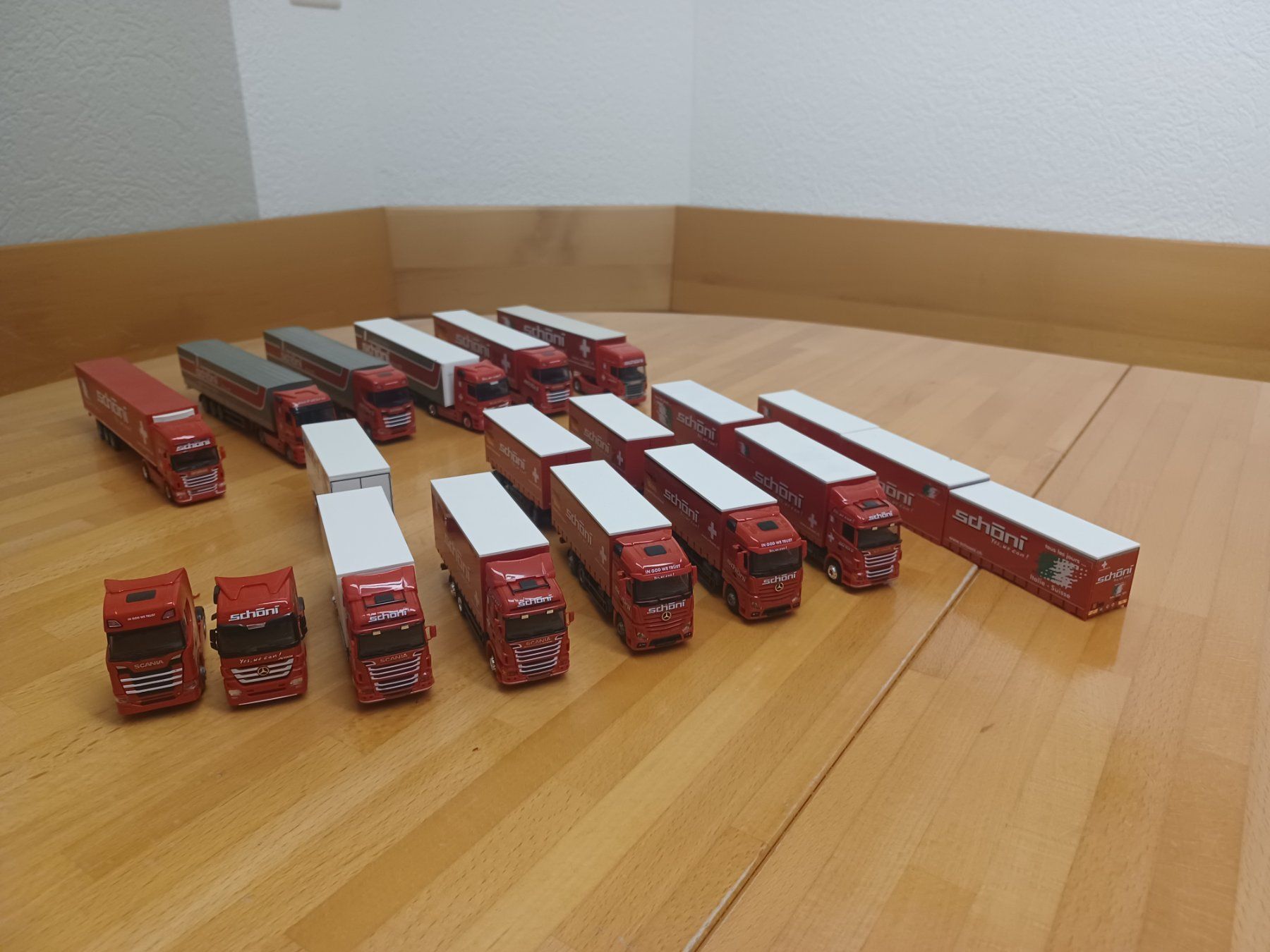 Kit di modellismo & Modellini statici: Schöni Konvolut – Usato da Schänis venduto da federi4