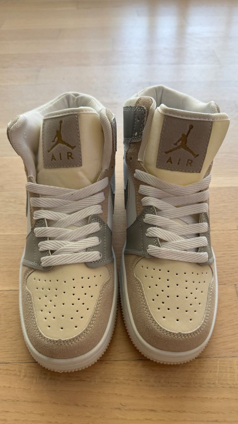Jordan Scarpe da uomo: Jordan Air 1 Mid Gr. 41 – Nuovo e nell'imballaggio originale da Beringen venduto da cnonlloyd 1