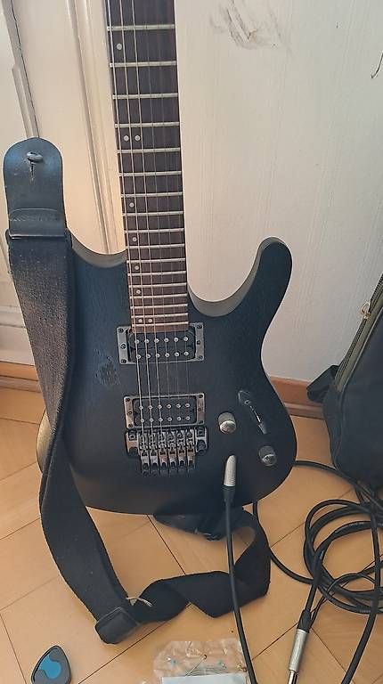 Instruments de musique: Ibanez E-Gitarre – D'occasion à St. Gallen par mar_6h72 4