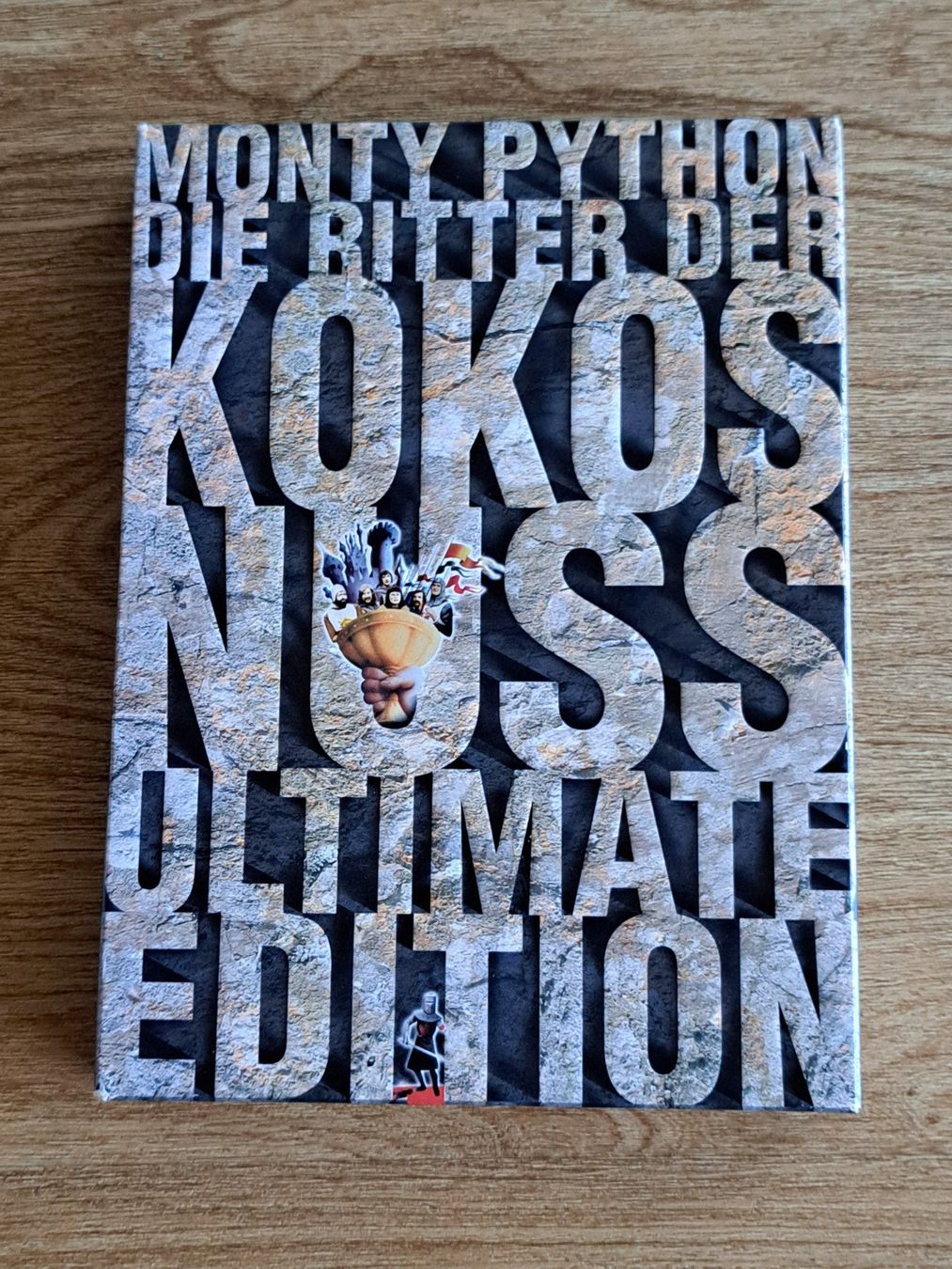 Alle DVDs: Die Ritter der Kokosnuss, Monty Python and the holy Grail – Neu (gemäss Beschreibung) aus Unterseen von Kanica