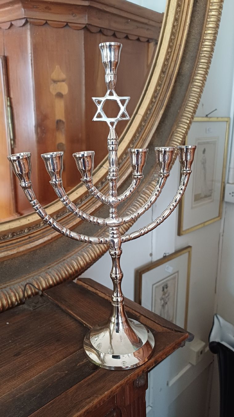 Bougeoirs: Schöne Menora mit Davidstern  – D'occasion à Flawil par Naphtali 7