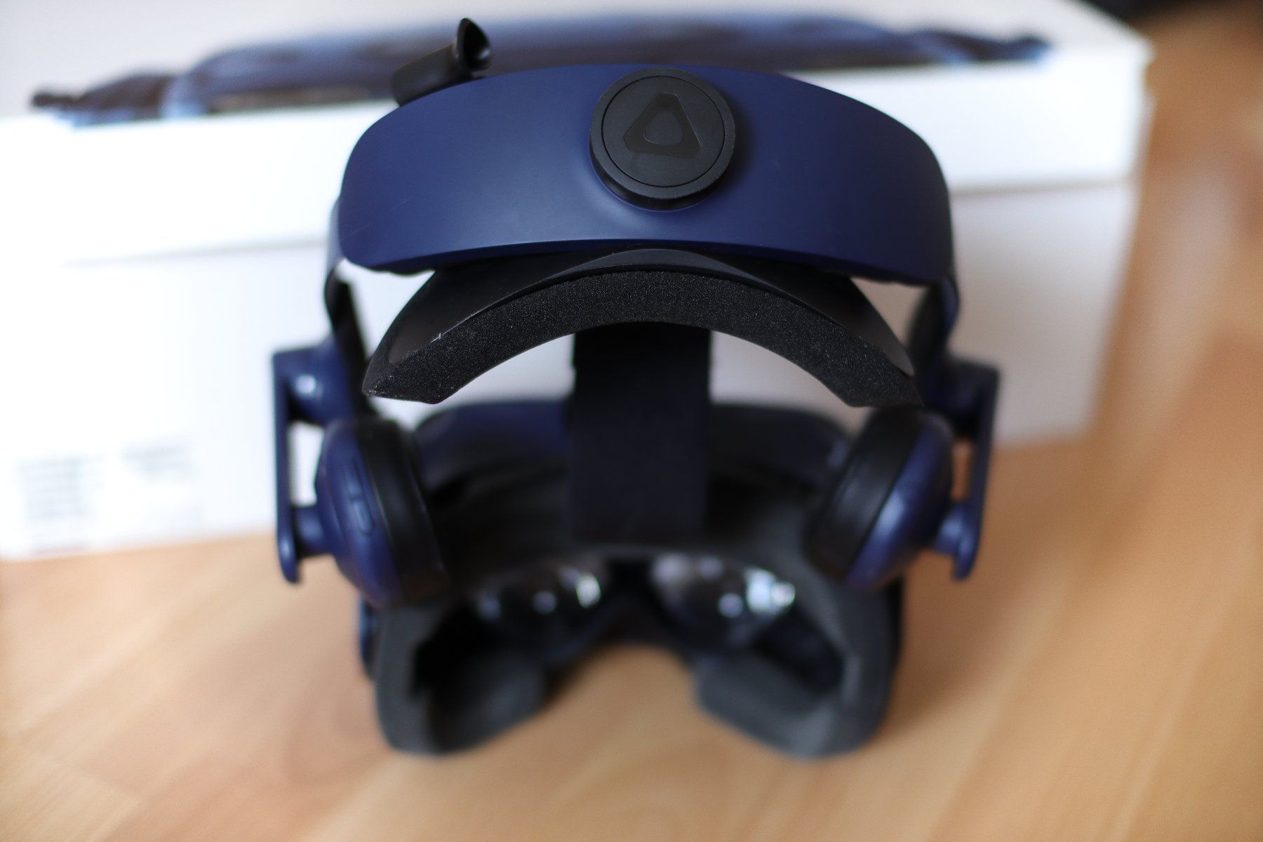 HTC VR Brille: HTC Vive Pro Full Kit+Wireless Adapter+Leap Motion. Ab 1 CHF – Gebraucht aus Uzwil von Kriceuk 8