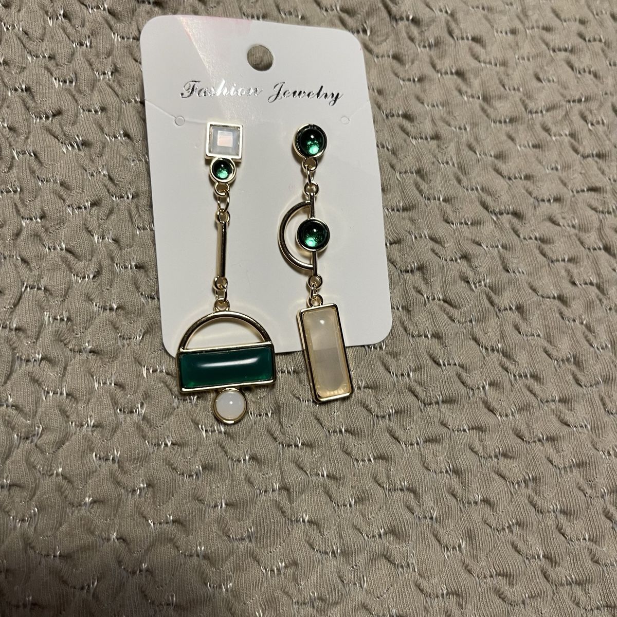 Boucles d'oreille: Orecchini pendenti geometrici verde smeraldo – Neuf avec emballage d'origine à Gordevio par LanaZimm 5