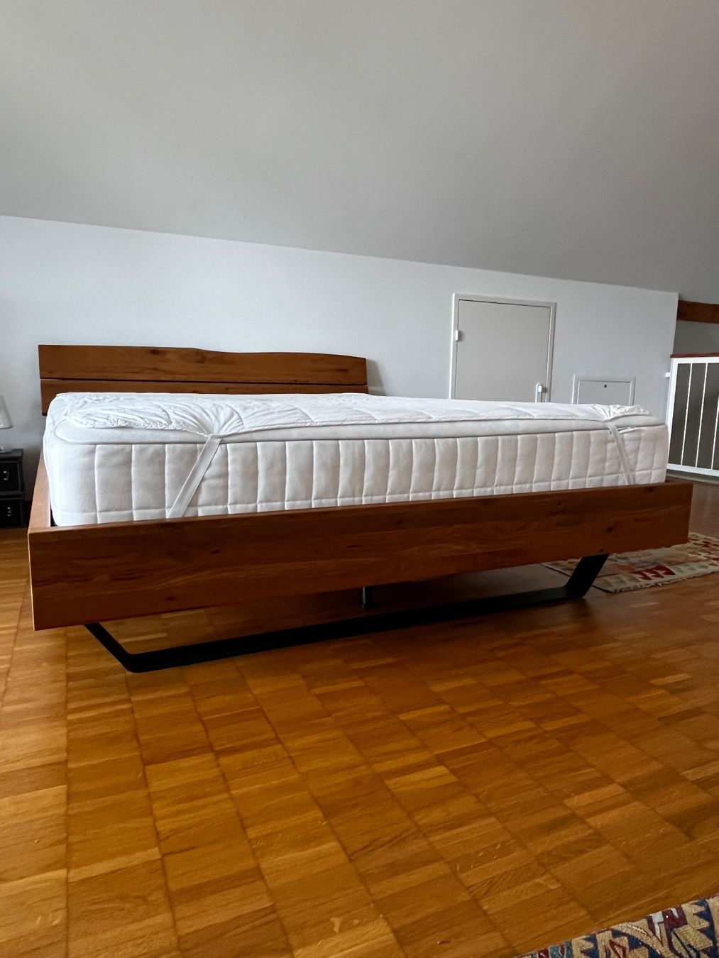 Letti: Hasena bed frame + bed base + mattress: excellent condition – Usato da Zollikon venduto da RimBen 3