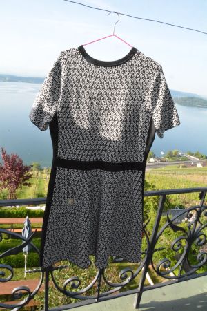 Tommy Hilfiger Kleid schwarz-weiss Kurzarm Grösse XL