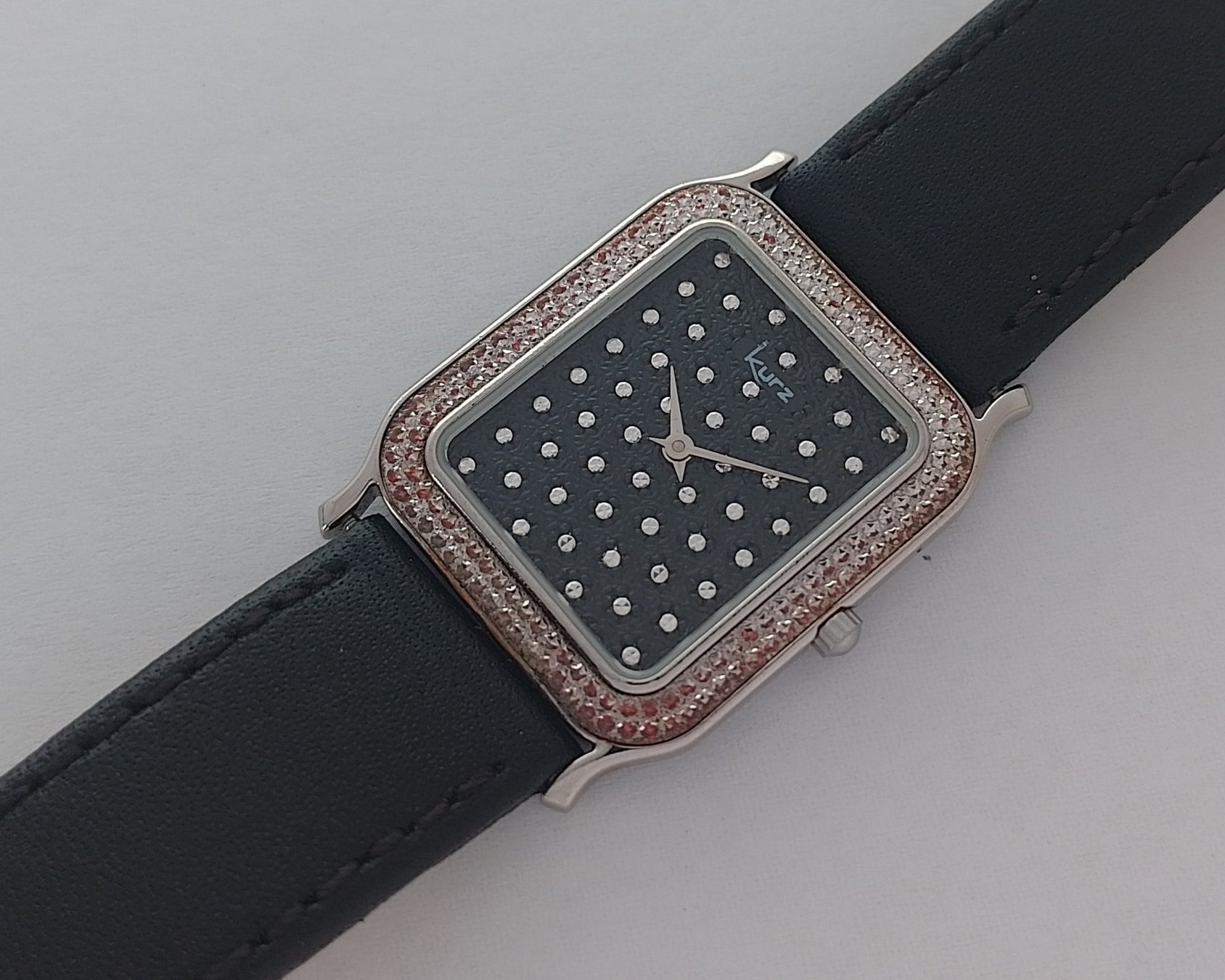 Orologi: KURZ Vintage Schweizer Uhr – Usato da Basel venduto da Givens_Watches