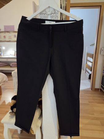 Brax Damenhose, schwarz, Gr. 42, NEU !