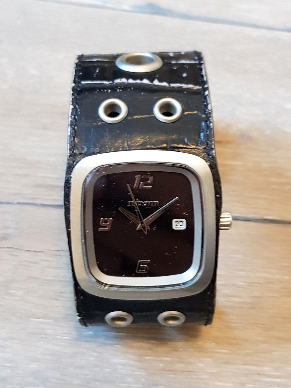 Nixon Muscle The GTO Uhr (Gebraucht) in Sarnen für CHF 8 – mit