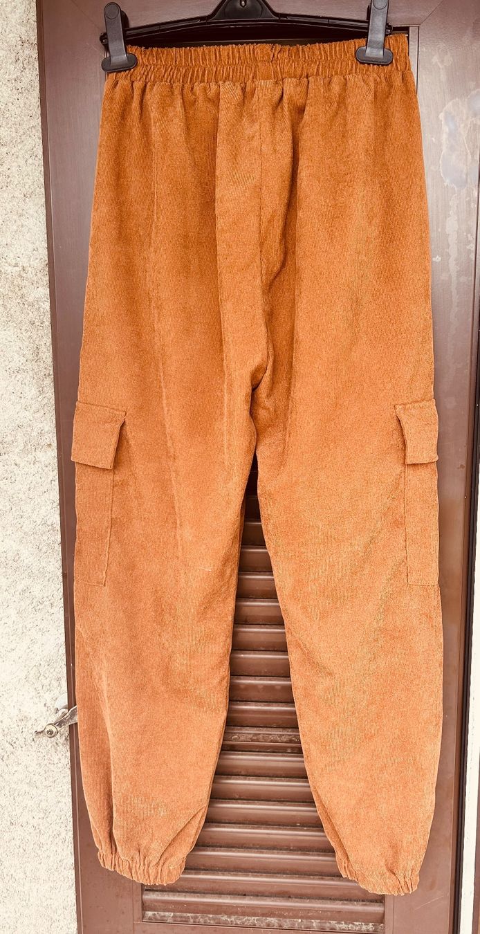 Shein Anzüge & Kostüme: Completo giacca e pantalone in velluto a costine – Gebraucht aus Lopagno von CLep 2