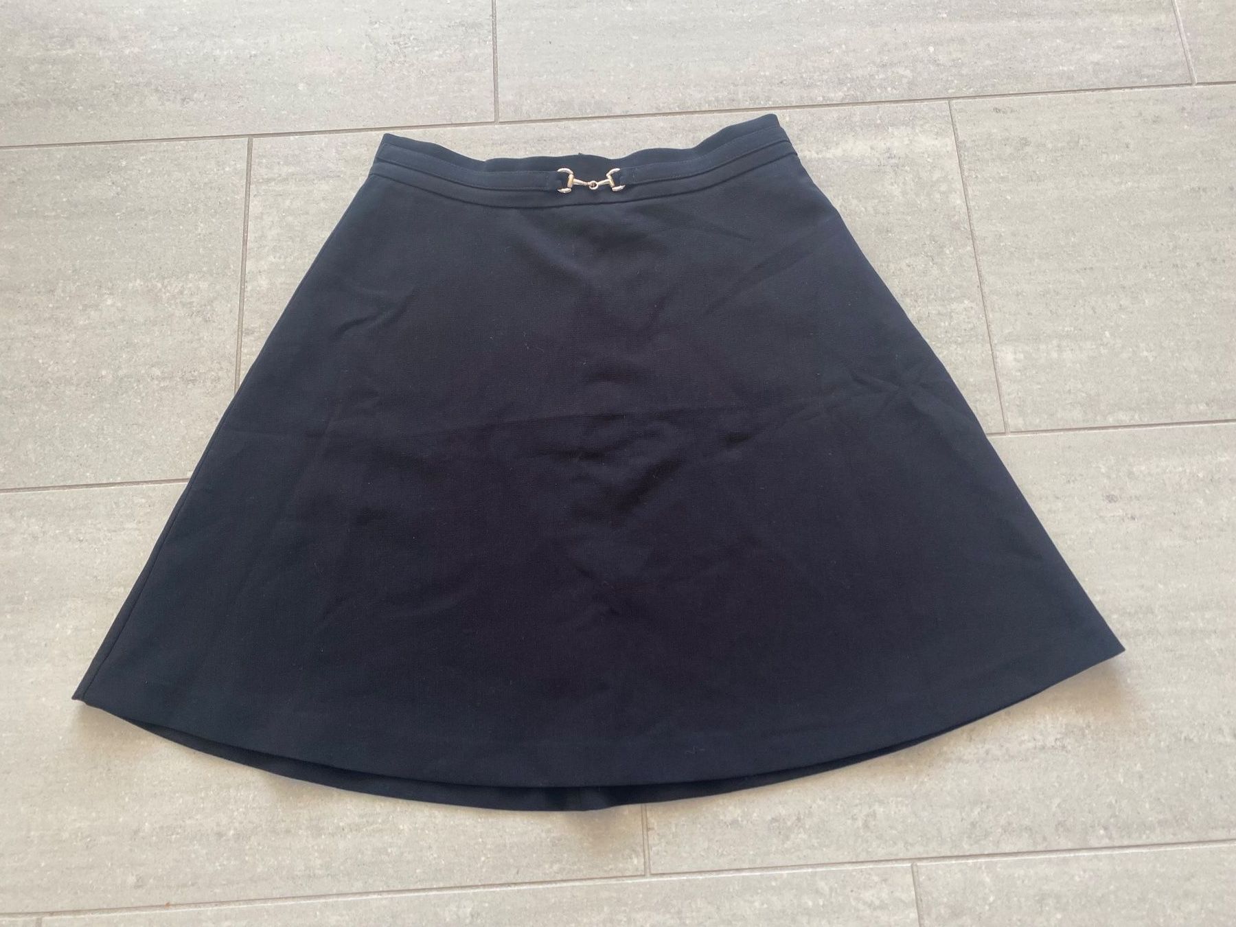 H&M Gonne: Schwarzer Rock von H&M - Grösse 38 – Usato da Uetikon am See venduto da cristalllina 1