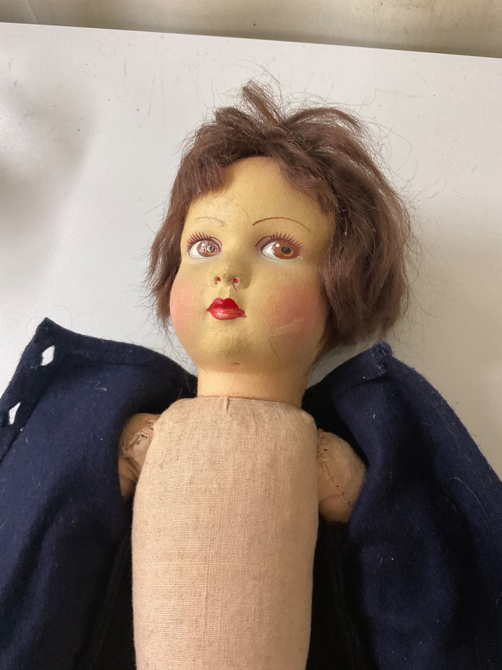 Bambole: Antike Stoffpuppe, handgefertigt – Usato da Bern venduto da vielerart 4