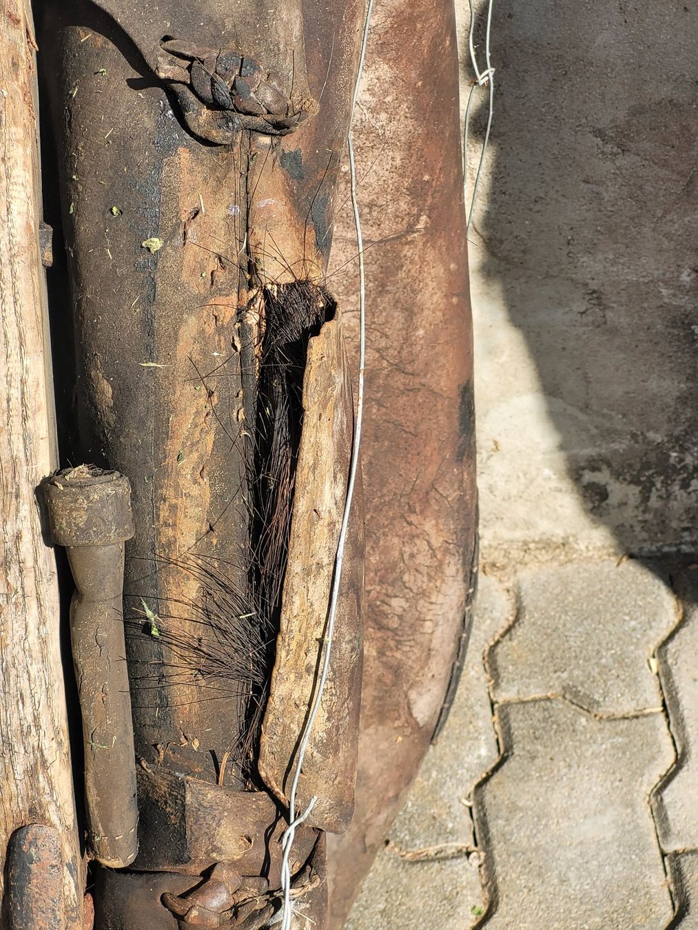 Carrozze: Ancien collier d'attelage pour cheval – Usato da Bevaix venduto da pac_7gyt 2
