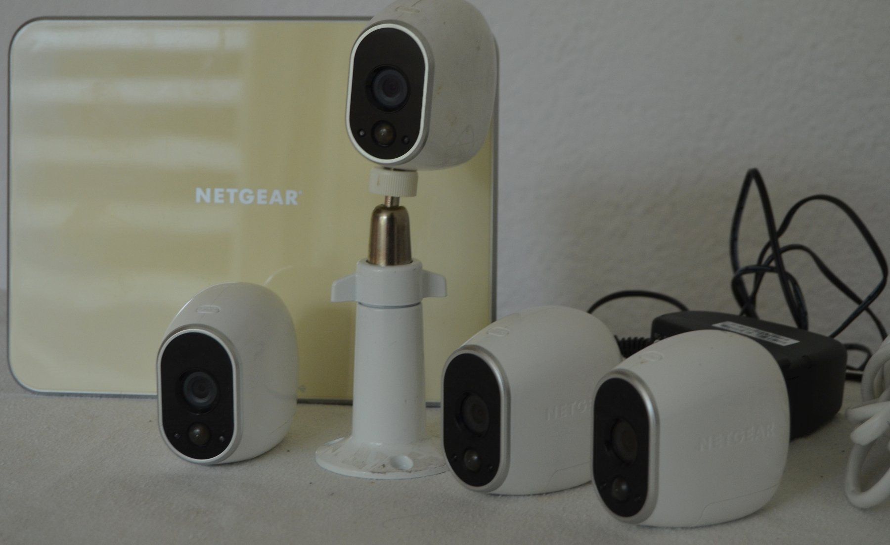 Arlo Sistemi d'allarme: NETGEAR VMB3000  Arlo  Überwachung système de protection – Usato da Collonges venduto da arashee 1