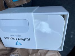 Apple AirPort Express 802.11n Wi-Fi Router nuovo