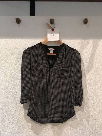 schwarz-weiss gemusterte Bluse (nie getragen)