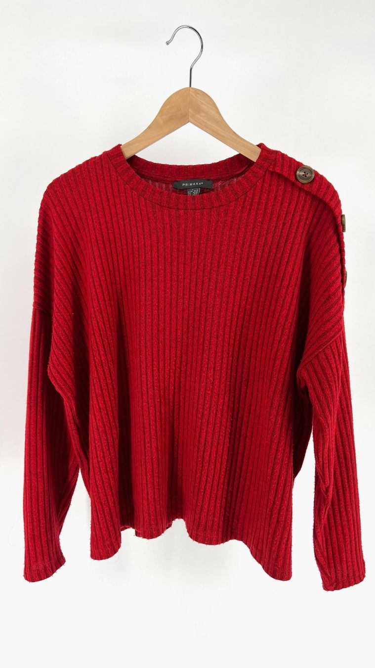 Primark Maglioni & Felpe: Roter oversize Strickpullover mit Knopfdetails - Gr. L – Usato da Oberurnen venduto da Kokosbluete