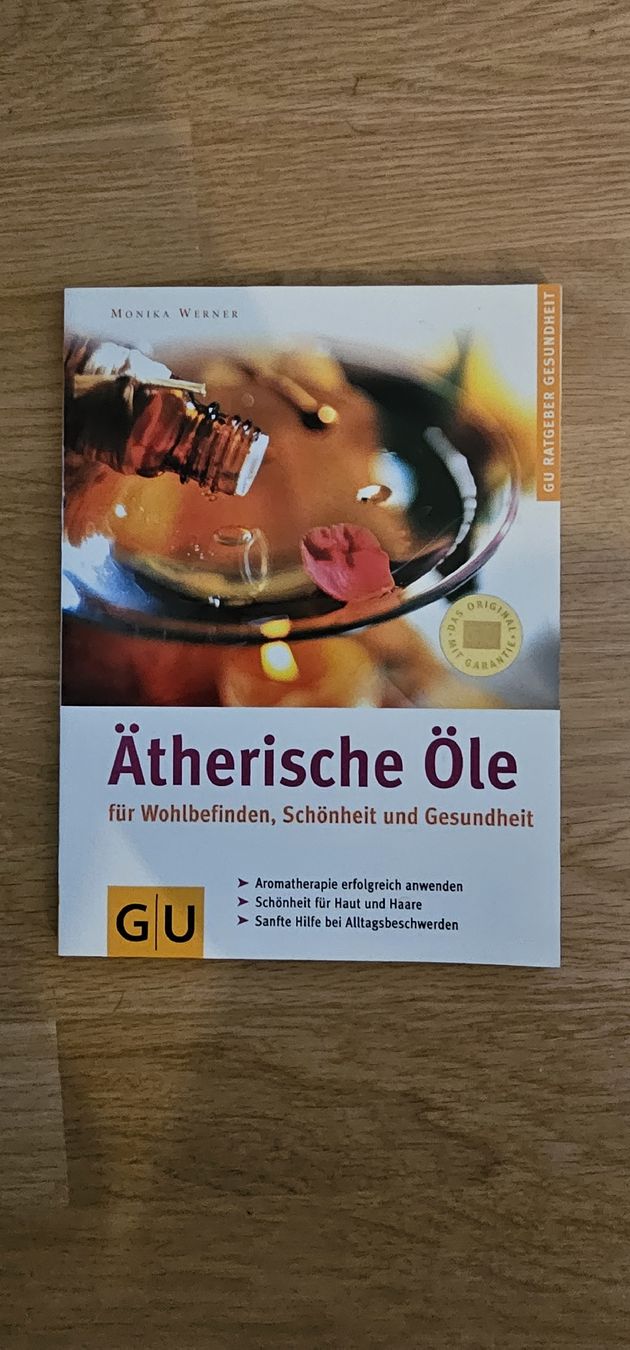 Livres: Ätherische Öle – D'occasion à Fislisbach par mic_7ddp
