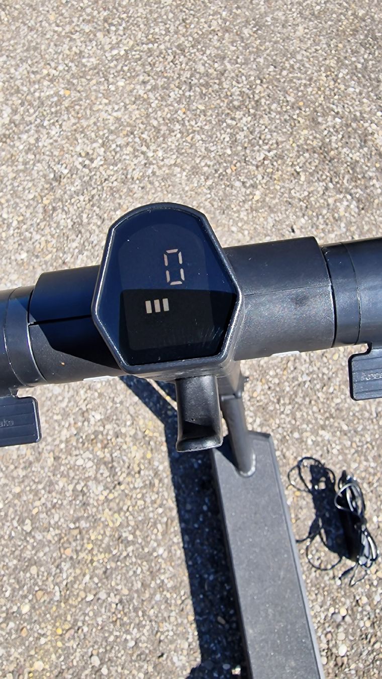 Scooters: SoFlow SO ONE E-Scooter | Mit Ladegerät – Gebraucht aus Dättlikon von Richard 5