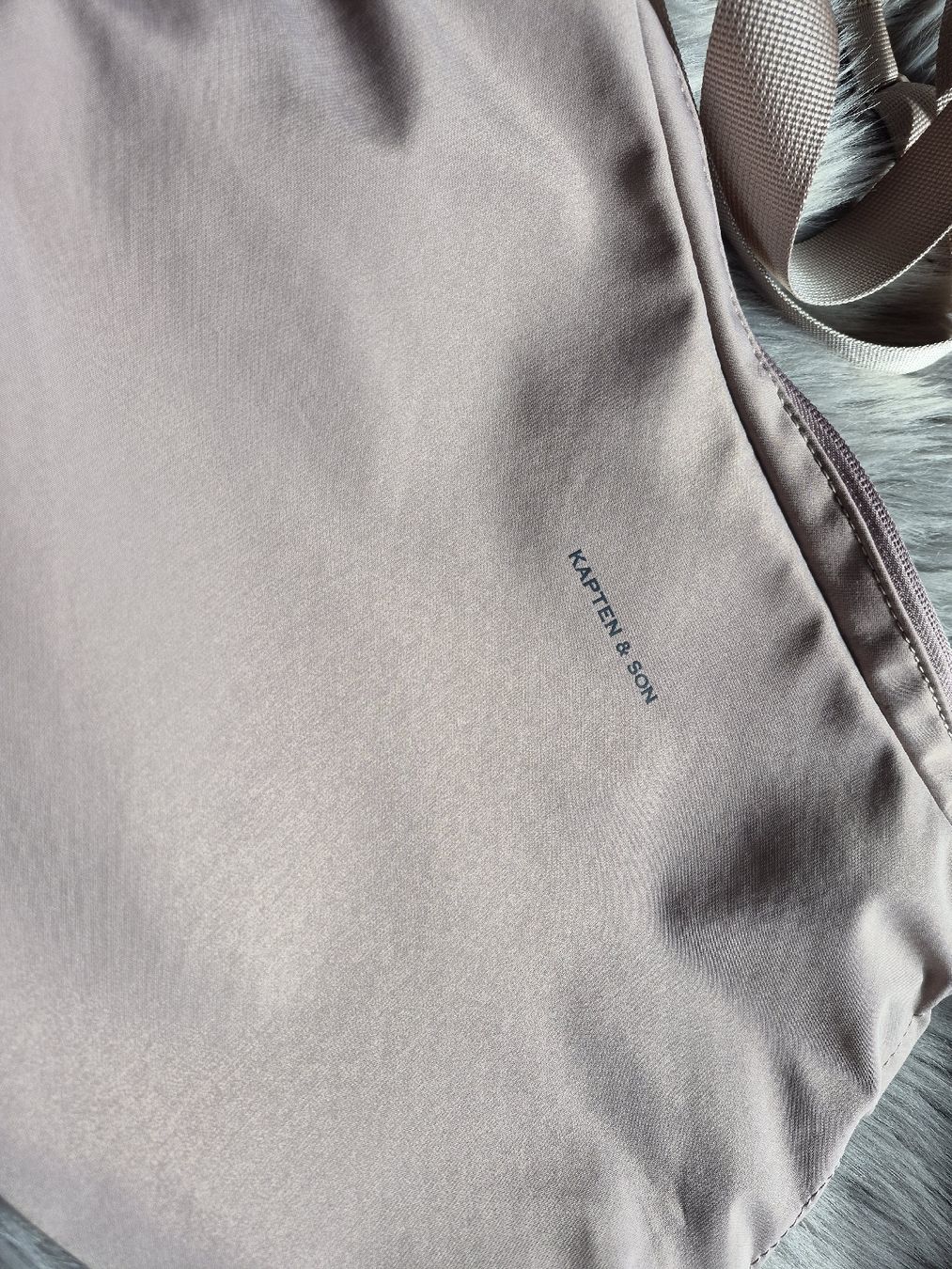 Kapten & Son Sacs femmes: Kapten & Son, Skara Small Muted Rose – D'occasion à Altdorf SH par MR2509 2