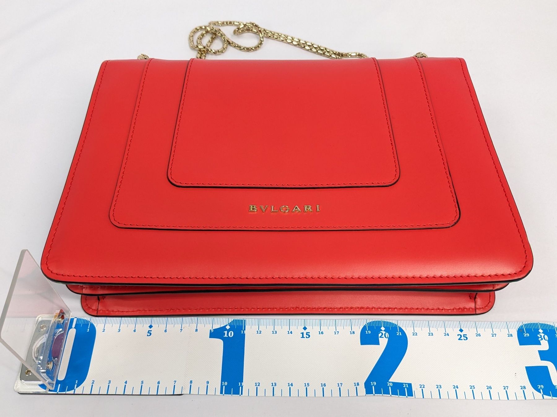 Bulgari Borse da donna: Bulgari Serpenti Medium, Neupreis CHF 3560 – Nuovo (secondo la descrizione) da St. Gallen venduto da Love_Luxury 1