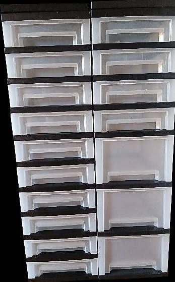 Banconi: Containerboxen / Schubladentürme – Usato da Muhen venduto da Legoholic 1
