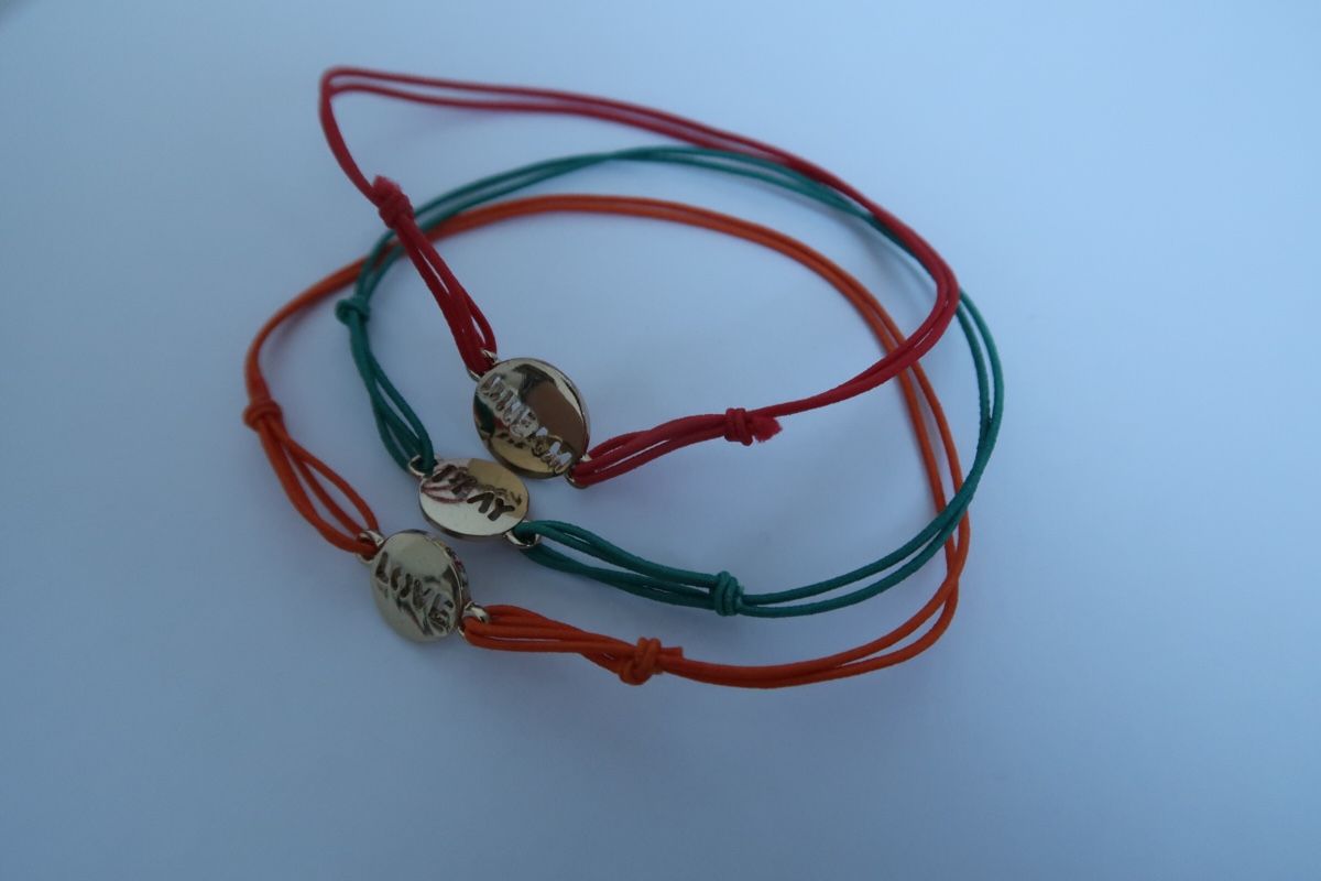 H&M Bracelets: Armbändeli – Neuf (Voir description) à Bassersdorf par secondhand_clothing 1