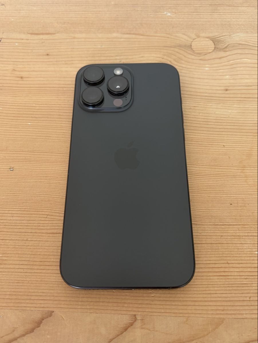 Apple Portables: Iphone 16 Pro Max, 256GB – Neuf (Voir description) à Zürich par Elias.Zosso