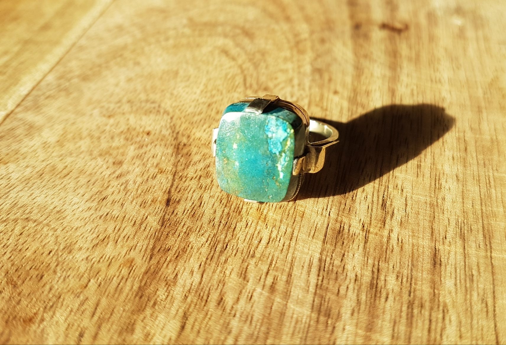 Ringe: Silberring mit grünem Stein – Gebraucht aus Zürich von  5