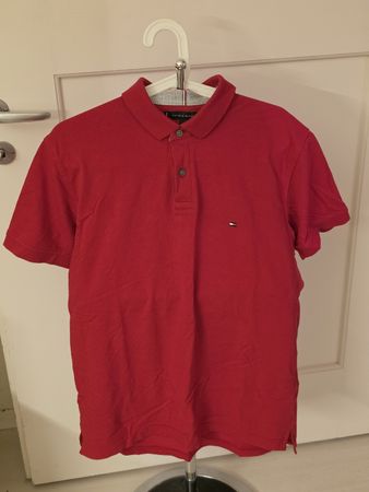 Polo Shirt Tommy Hilfiger rot Grösse M neuwertig