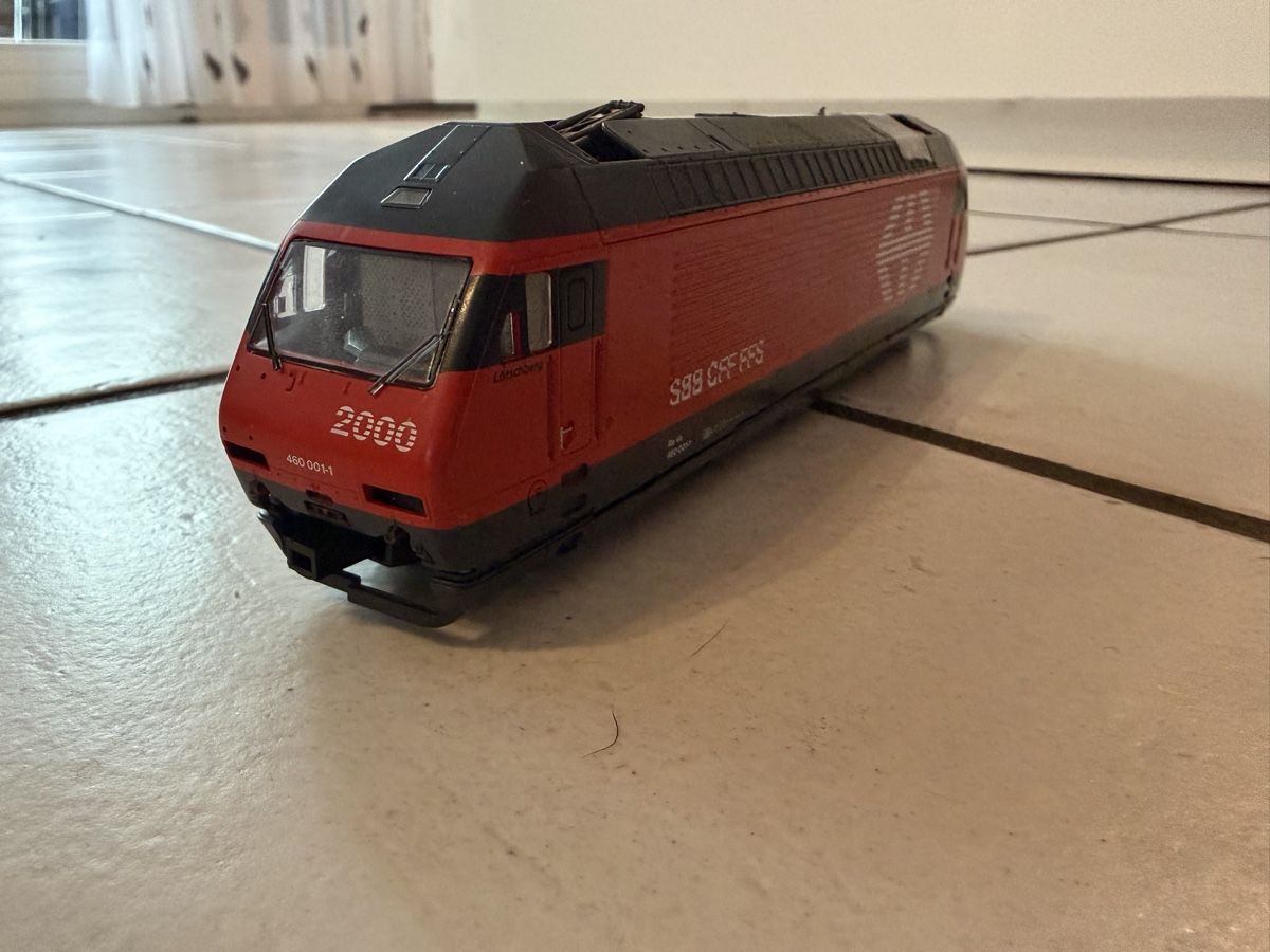 Roco Modellini di ferrovie: Roco SBB Lötschberg Lokomotive  – Usato da Leissigen venduto da AAA765 1