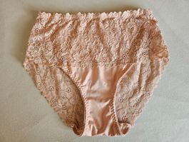 Damen Slip mit Spitze Gr. L - XL
