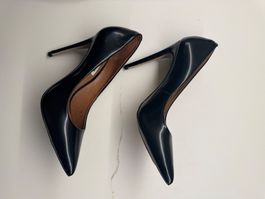 Escarpins noirs vernis Steve Madden taille 40
