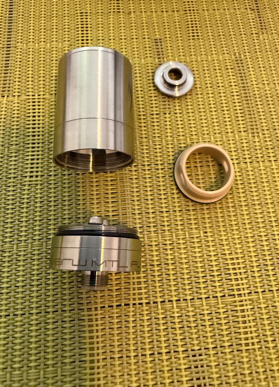 Sonstige Tabakwaren: Ato rta  DVARW MTL FL 22 5ml – Gebraucht aus Genève von Lauvou 2