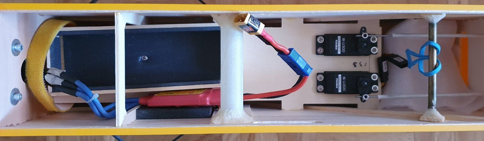 RC Modellbau: Modellflugzeug Antic von Topmodel – Gebraucht aus Burgdorf von Hugob4 4