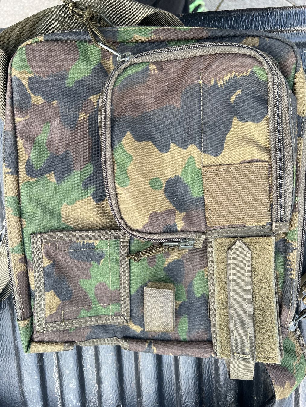 Schweizer Armee Borse: Swiss Army Funkertasche – Nuovo (secondo la descrizione) da Egg b. Zürich venduto da SwissTradingAgency 1