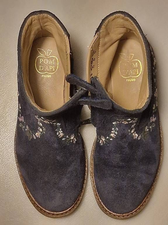 Scarpe per ragazze: Bottines "Pom d'Api" bleu marine brodées taille 29 – Usato da Gingins venduto da ven_mz7b 4
