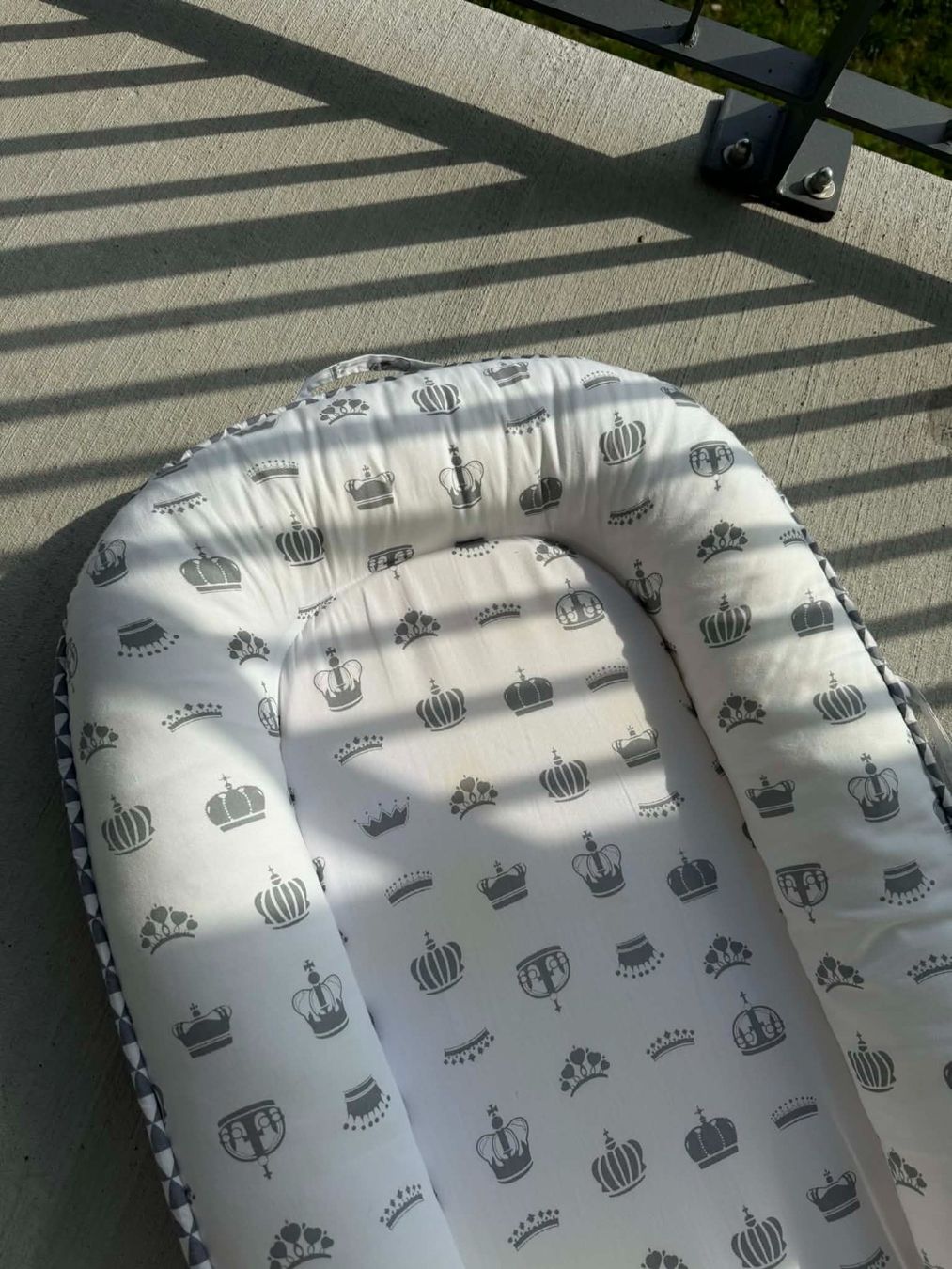 Cuscini: Babynest von LÄSSIG mit Kronenmuster! – Usato da Riehen venduto da edu_92w7 3